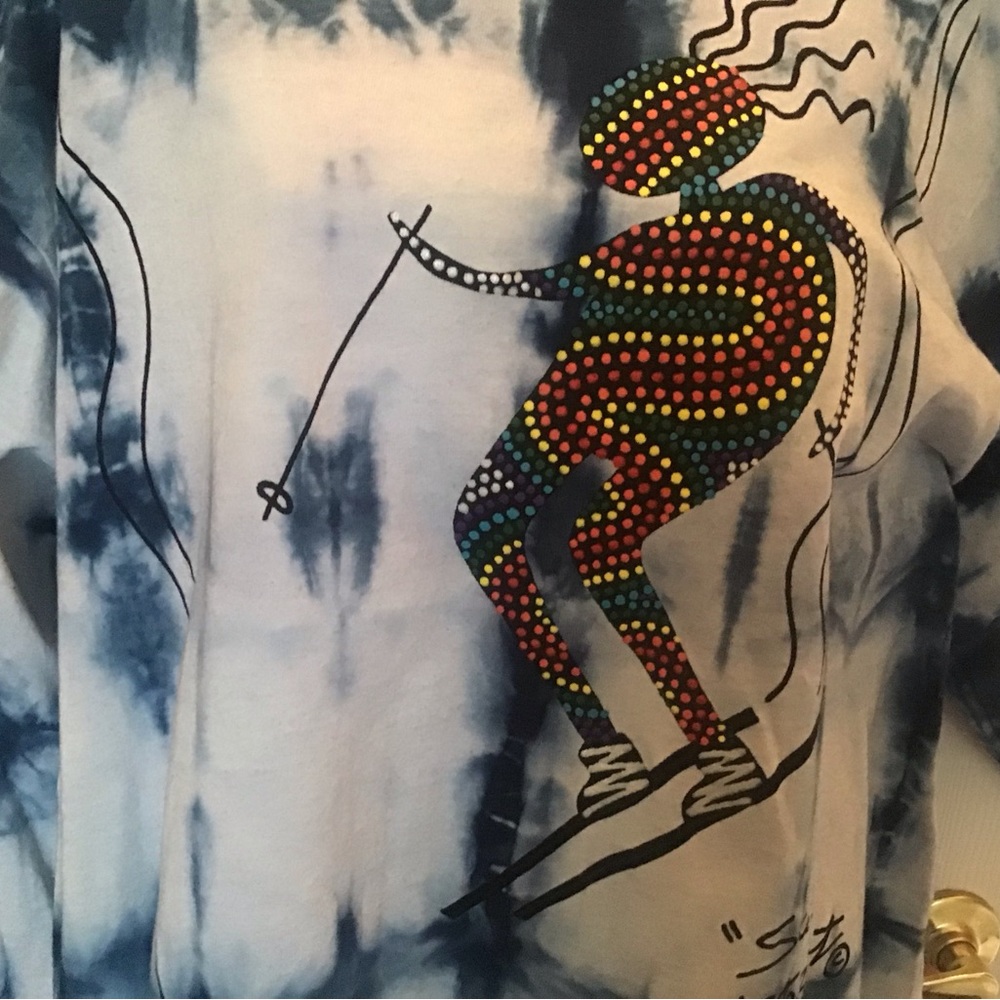 Embossed tye dye ski shirt.